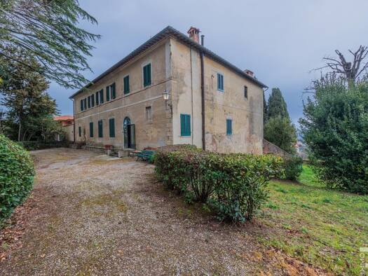 Studio zum Kauf 950.000 € 12 Zimmer 995 m² EG frei ab sofort Montepulciano 53045