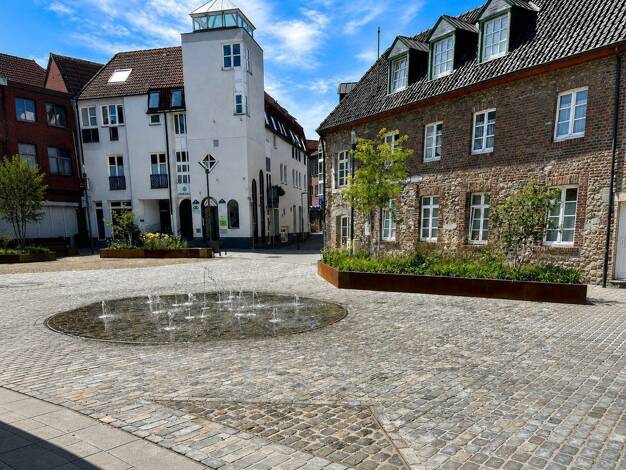 Wohnung zum Kauf provisionsfrei 359.000 € 7 Zimmer 212 m² 1. Geschoss Stolberg Stolberg 52222
