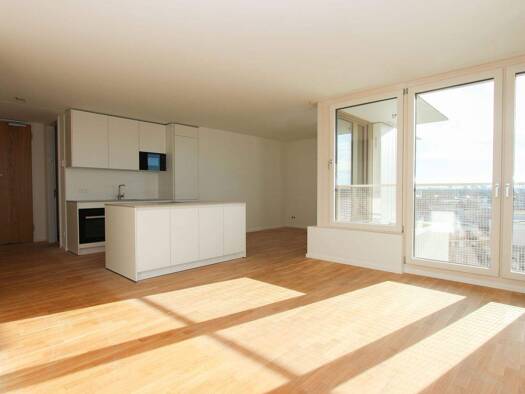 Wohnung zur Miete 1.887 € 2 Zimmer 78,3 m² 8. Geschoss frei ab 01.05.2026 Memminger Platz 4 Moosach München 80997