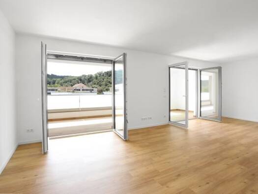 Wohnung zur Miete 897 € 3 Zimmer 74,8 m² frei ab 01.12.2026 Schönaustraße Schönbrunn Landshut 84036