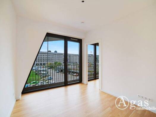 Wohnung zur Miete 1.400 € 2 Zimmer 40,1 m² 3. Geschoss frei ab sofort Zimmerstraße 94 Mitte Berlin 10117