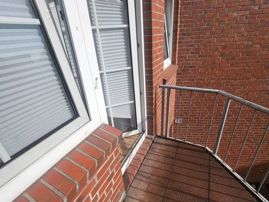 Wohnung zur Miete 450 € 3 Zimmer 63 m² 1. Geschoss frei ab 01.01.2027 Constantia Emden 26723