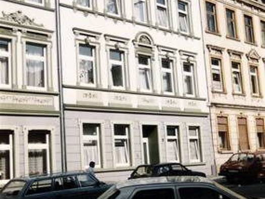 Studio zur Miete nur mit Wohnberechtigungsschein 143 € 1 Zimmer 32,1 m² EG Huckarder Straße 3 Mitte Dortmund 44147
