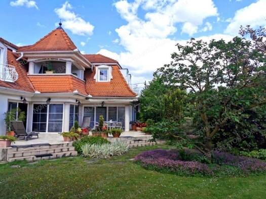 Villa zum Kauf provisionsfrei 490.000 € 6 Zimmer 222 m² 964 m² Grundstück Keszthely 8360