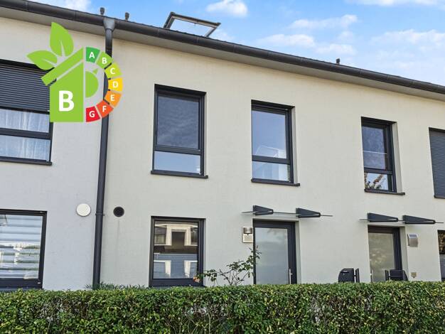 Reihenmittelhaus zum Kauf 595.000 € 5 Zimmer 141 m² 260 m² Grundstück Alt-Hohenschönhausen Berlin 13053