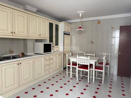 Wohnung zum Kauf 160.000 € 3 Zimmer 95 m² 1. Geschoss Barbate 11160