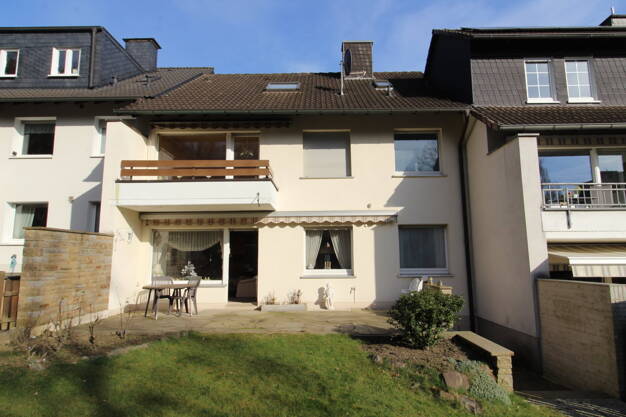 Haus zum Kauf 229.000 € 6 Zimmer 132 m² 401 m² Grundstück frei ab sofort Nordfeld  /  Dümpelacker Iserlohn 58642