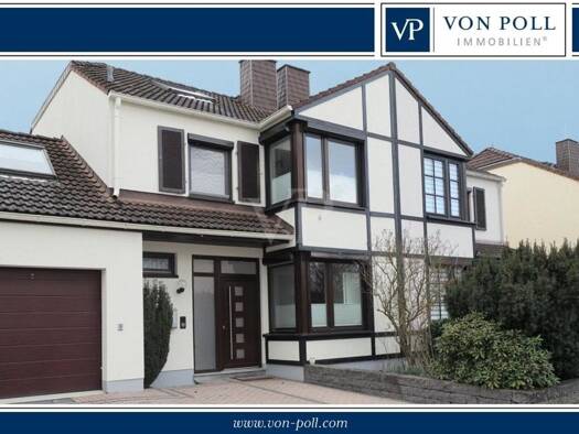 Doppelhaushälfte zur Miete 1.950 € 9 Zimmer 200 m² 274 m² Grundstück frei ab sofort Usingen 61250