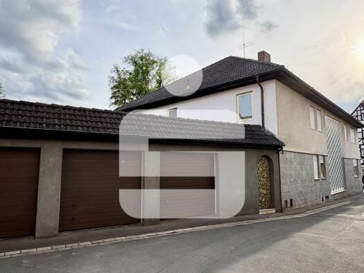 Einfamilienhaus zum Kauf 1.350.000 € 12 Zimmer 436,3 m² 700 m² Grundstück Bruck Erlangen 91058