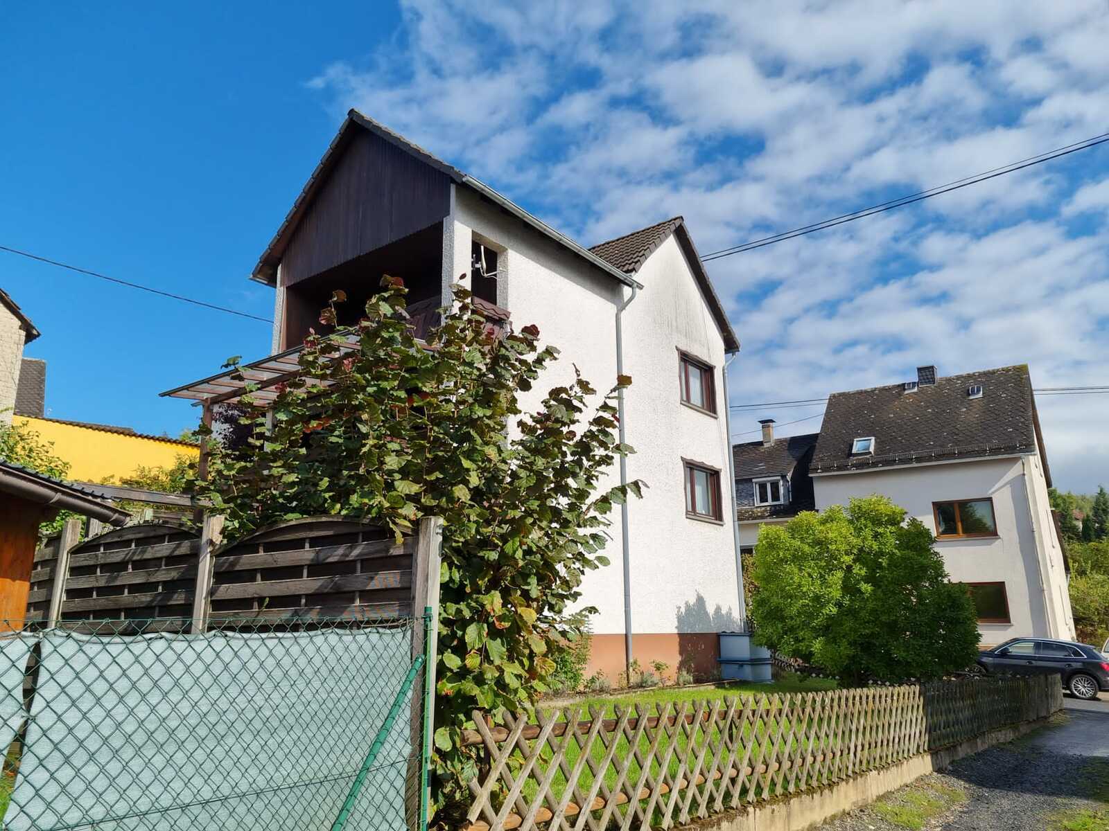 Einfamilienhaus zum Kauf 239.000 € 5 Zimmer 125 m²<br/>Wohnfläche 347 m²<br/>Grundstück Hilgert Hilgert 56206