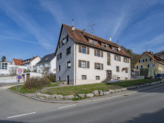 Mehrfamilienhaus zum Kauf 450.000 € 18 Zimmer 362,4 m² 719 m² Grundstück Burladingen Burladingen 72393