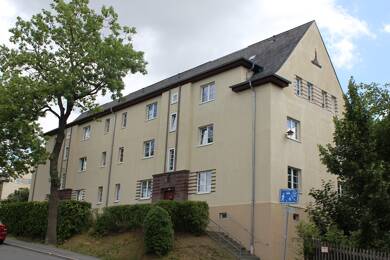 Wohnung zum Kauf 29.000 € 2 Zimmer 61,7 m² 1. Geschoss Reusa Plauen 08529