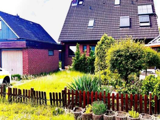 Doppelhaushälfte zum Kauf 365.000 € 4 Zimmer 95 m² 400 m² Grundstück frei ab sofort Pinneberg 25421