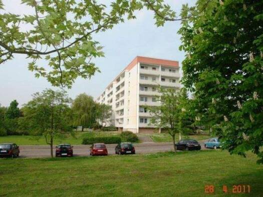 Studio zur Miete 189 € 1 Zimmer 32,6 m² 6. Geschoss frei ab sofort Stauffenbergstraße 11/6M Altenburg 04600