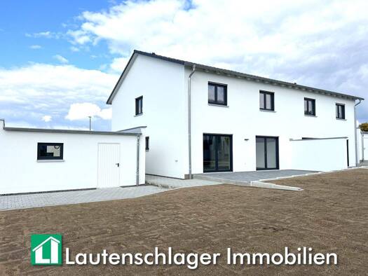 Doppelhaushälfte zur Miete - Erstbezug 1.690 € 6 Zimmer 158,2 m² Deining 92364