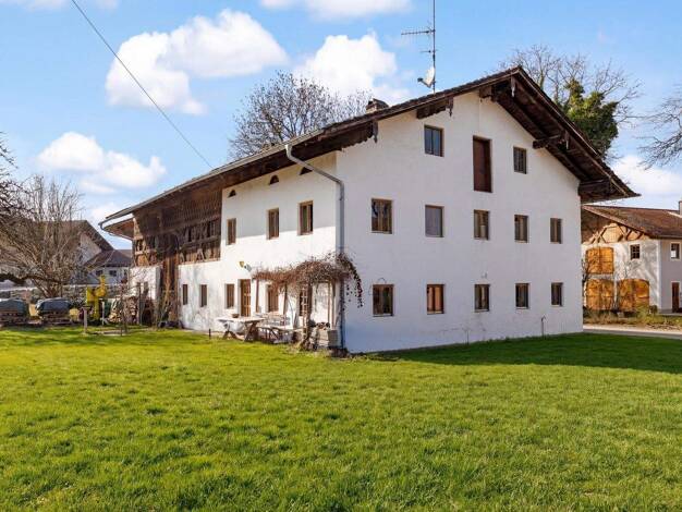 Einfamilienhaus zum Kauf 8 Zimmer 205 m² 1.153 m² Grundstück Altbabensham Babensham 83547