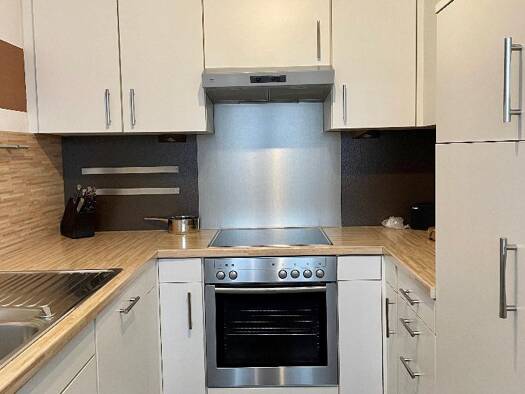 Wohnung zur Miete 1.250 € 5,5 Zimmer 163 m² 3. Geschoss frei ab 01.10.2025 Spitalstr. 31-33 Altstadt Schweinfurt 97421