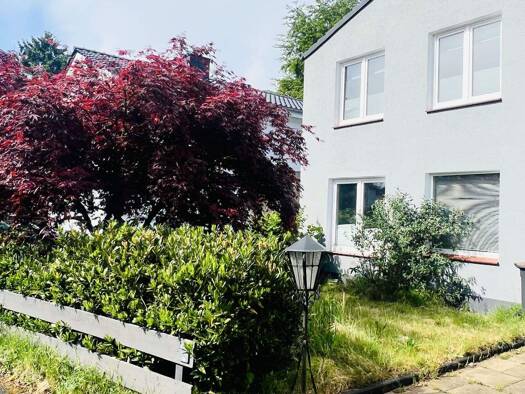 Einfamilienhaus zum Kauf 415.000 € 5 Zimmer 115 m² 359 m² Grundstück Harksheide Norderstedt 22844