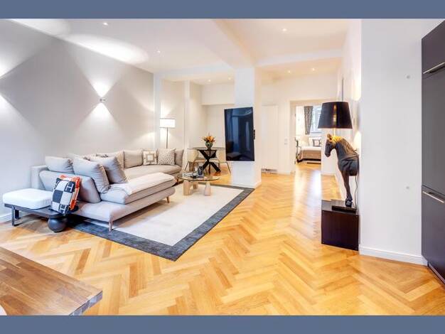 Wohnung zur Miete Wohnen auf Zeit 2.950 € 3 Zimmer 75 m² Schwanthalerhöhe München 80339