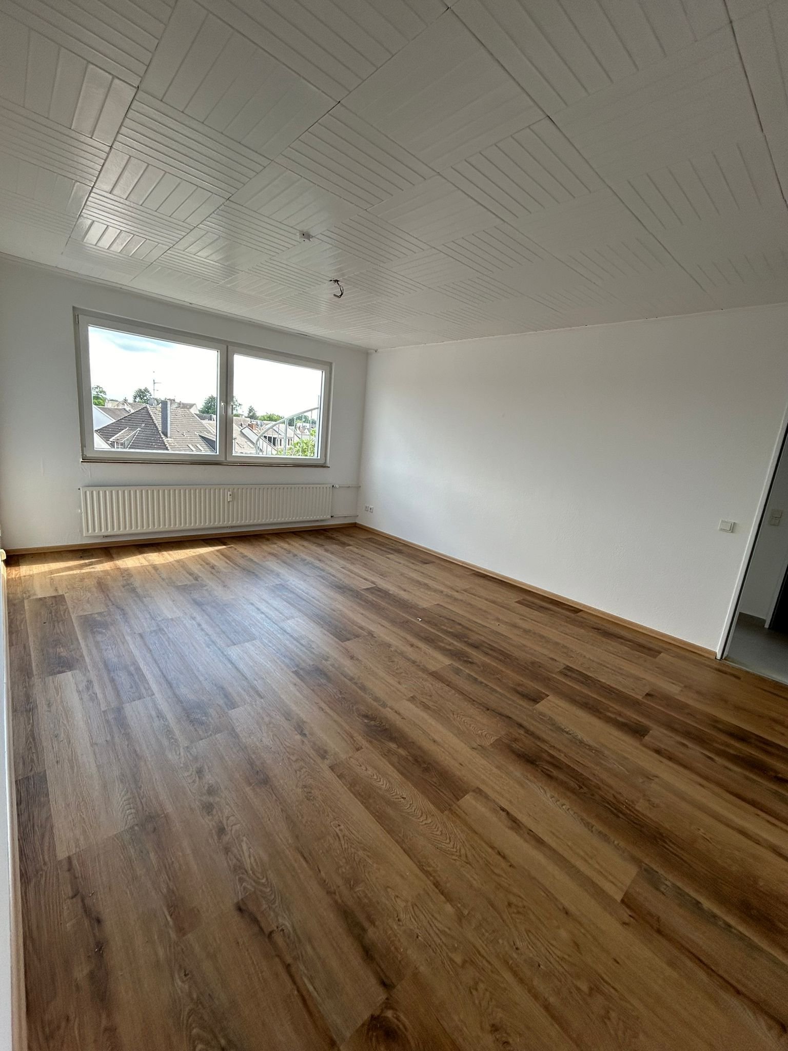 Wohnung zur Miete 465 € 2 Zimmer 62 m²<br/>Wohnfläche 4.<br/>Geschoss ab sofort<br/>Verfügbarkeit Moerser Str. 267 Hochheide Duisburg 47198