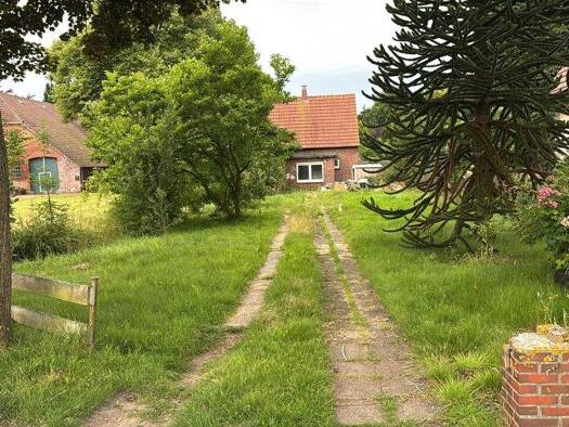 Einfamilienhaus zum Kauf 70.000 € 3 Zimmer 87 m² 873 m² Grundstück Blexen Nordenham / Blexen 26954