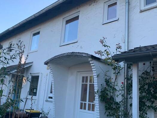 Sonstiges zum Kauf als Kapitalanlage geeignet 295.000 € 4 Zimmer 90 m² 155 m² Grundstück Wedel 22880