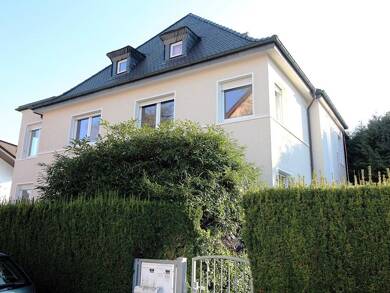 Villa zum Kauf 1.175.000 € 11 Zimmer 270 m² 1.168 m² Grundstück Hanau Hanau 63454