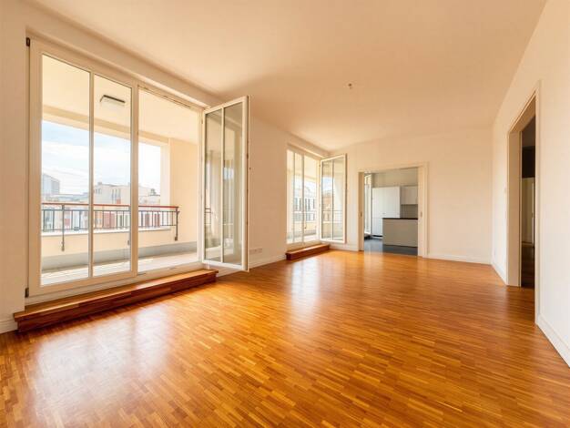 Wohnung zur Miete 4.288 € 5 Zimmer 218 m² 5. Geschoss frei ab sofort Mitte Mitte 10117