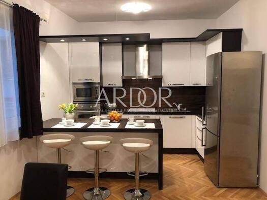 Wohnung zur Miete 1.000 € 2 Zimmer 57 m² 1. Geschoss Centar, Rijeka Susak