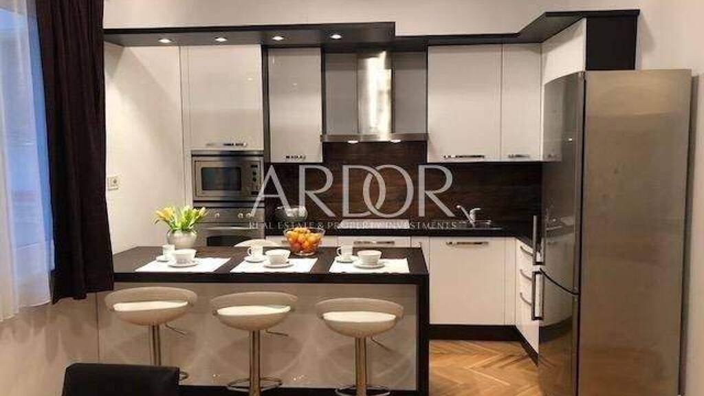 Wohnung zur Miete 1.000 € 2 Zimmer 57 m² 1. Geschoss Centar, Rijeka Susak