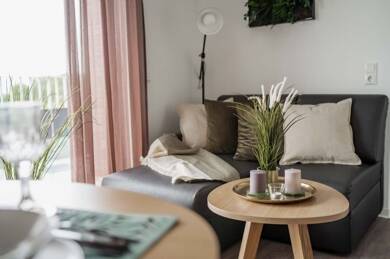 Studio zur Miete 842 € 2 Zimmer 42 m² 3. Geschoss frei ab sofort Schmollerstraße 55 Südbahnhof / John-F.-Kennedy-Siedlung Heilbronn 74074