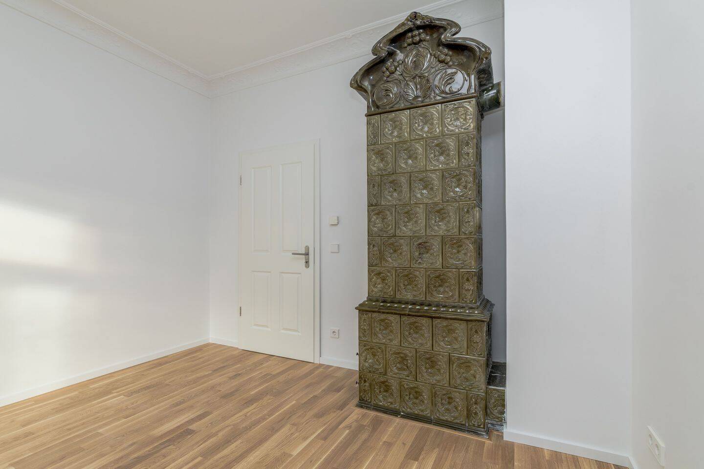 Property thumbnail 6