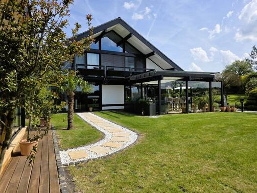Einfamilienhaus zum Kauf 1.170.000 € 6 Zimmer 238 m² 1.860 m² Grundstück frei ab 01.10.2026 Newel Newel 54309
