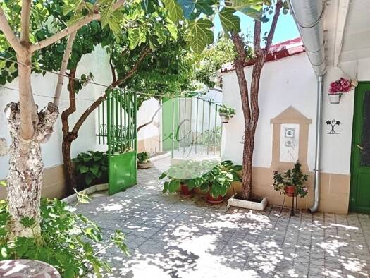Villa zum Kauf 132.900 € 6 Zimmer 375 m² Nava del Rey 47500