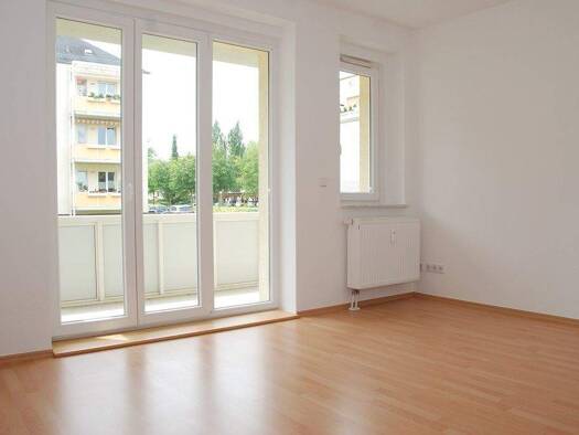 Wohnung zur Miete 349 € 2 Zimmer 55,8 m² 1. Geschoss frei ab 01.06.2026 Sachsenring 18 Gablenz Chemnitz 09127