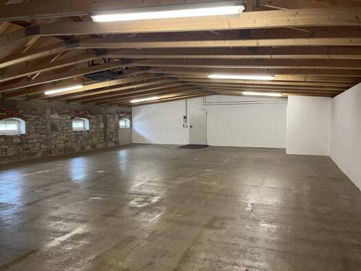 Atelier zur Miete provisionsfrei 690 € 1 Zimmer 179 m² Bürofläche teilbar ab 179 m² Plauen Ortsamtsbereich Plauen 01187