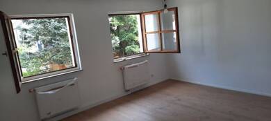 Haus zur Miete 1.280 € 4 Zimmer 120 m² 180 m² Grundstück frei ab 01.09.2025 Neumarkt Neumarkt in der Oberpfalz 92318