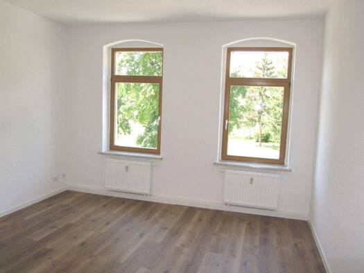 Wohnung zur Miete 270 € 2 Zimmer 44,5 m² Geschoss 1/3 frei ab sofort Ferdinand-Puchert-Straße 25 Ruppertsgrün Fraureuth 08427