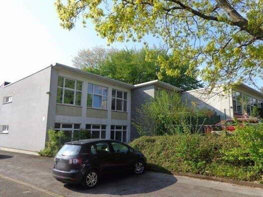 Mehrfamilienhaus zum Kauf 899.000 € 22 Zimmer 522,7 m² 2.355 m² Grundstück Berghausen Gummersbach 51647