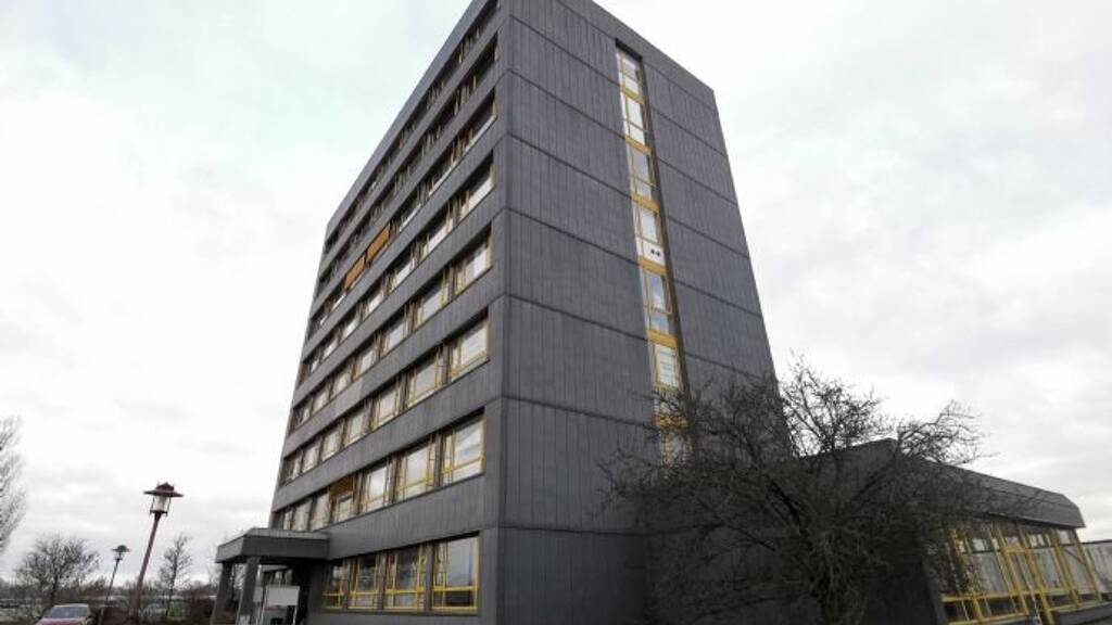 Bürogebäude zur Miete provisionsfrei 6 € 1 Zimmer 20 m² Bürofläche Tangermünde 39590