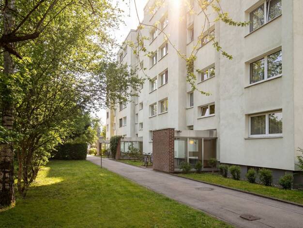 Wohnung zum Kauf 219.000 € 1 Zimmer 26 m² 4. Geschoss Thalk.Obersendl.-Forsten-Fürstenr.-Solln München 81477