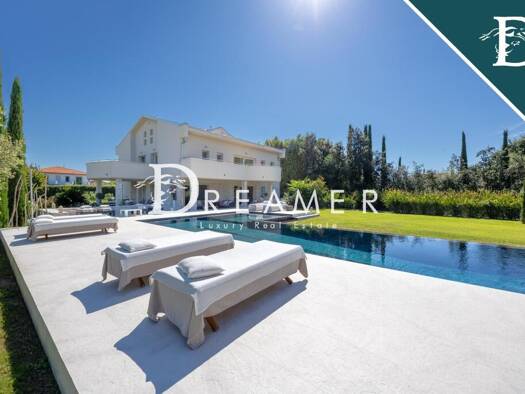 Villa zum Kauf 5.008.293 € 15 Zimmer 539 m² Lucca 55047