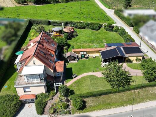 Mehrfamilienhaus zum Kauf 550.000 € 9 Zimmer 300,5 m² 1.680 m² Grundstück Remda Rudolstadt 07407