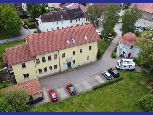 Haus zum Kauf 569.000 € 607,7 m² 2.021 m² Grundstück Neustadt Neustadt an der Orla 07806