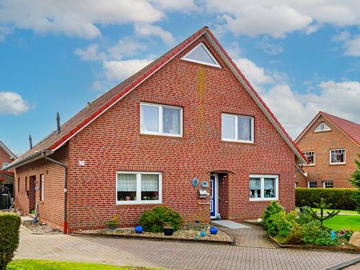 Mehrfamilienhaus zum Kauf 469.000 € 8 Zimmer 260 m² 813 m² Grundstück Esens 26427