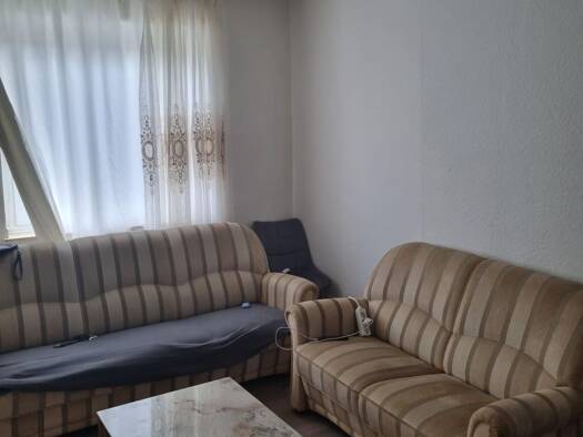 Wohnung zur Miete 285 € 2 Zimmer 33,4 m² Geschoss 3/4 frei ab 01.11.2026 Goldschmidtstr. 25 Ostviertel Essen 45127