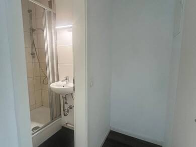 Wohnung zur Miete 338 € 1 Zimmer 21,6 m² frei ab sofort Schopenhauer Straße 60-62 Sprendlingen Dreieich 63303
