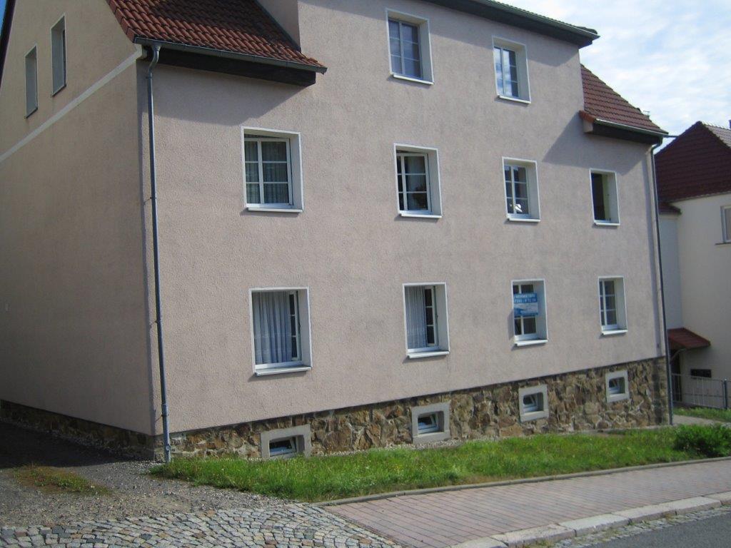 Wohnung zur Miete 285 € 2 Zimmer 54 m²<br/>Wohnfläche EG<br/>Geschoss ab sofort<br/>Verfügbarkeit Lunzenau Lunzenau 09328