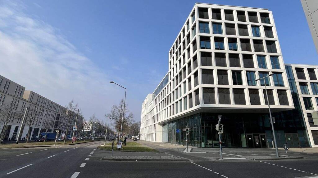 Bürofläche zur Miete provisionsfrei 15,50 € 1.170 m² Bürofläche teilbar ab 320 m² Oststadt Karlsruhe , Baden 76131