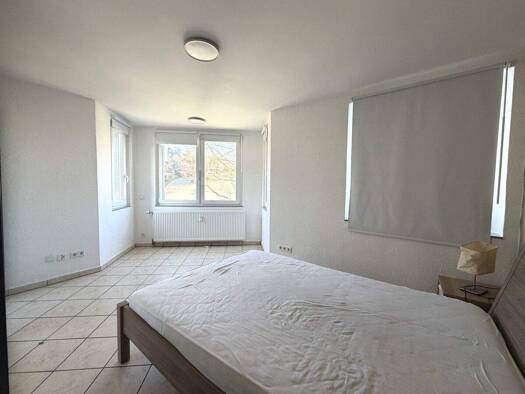 Wohnung zur Miete 420 € 2 Zimmer 40,7 m² 1. Geschoss frei ab 01.05.2026 Nordstr. 16 1. OG Mitte Innen Remscheid 42853